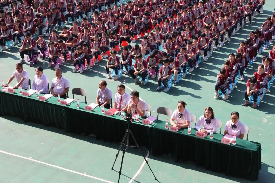 与金牌校友对话  以榜样力量逐光丨嘉禾新都学校杰出校友返校交流活动